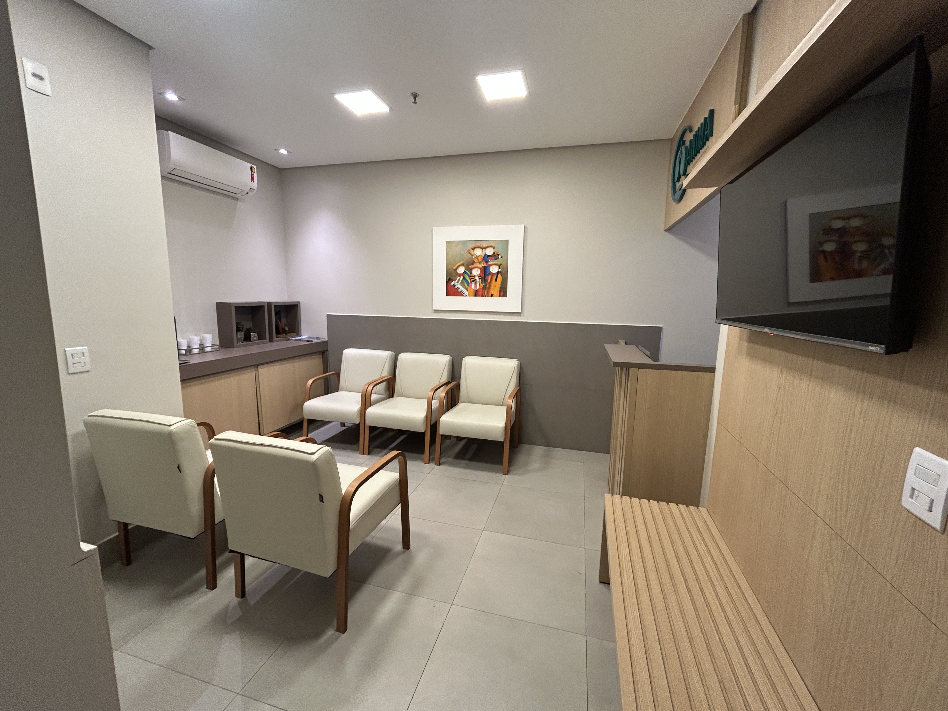 Sala de espera confortável e climatizada